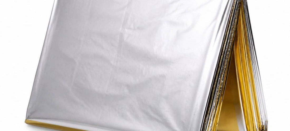 Couverture de survie double personnes présenté seul